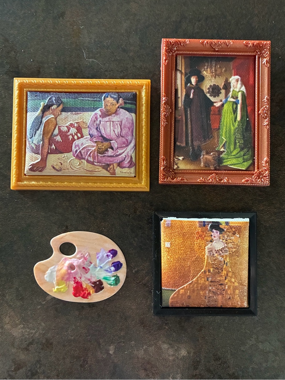 Mini Brand create masterpieces Wall Art Set
